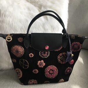 Longchamp purse